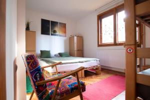 Letto o letti in una camera di Rustic Home Tara