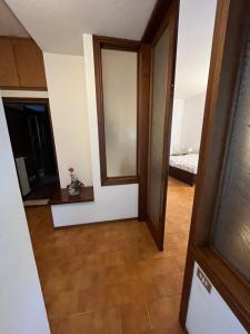 Fotografie z fotogalerie ubytování accogliente camera con bagno privato v destinaci Parabiago