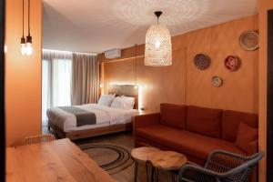 Posteľ alebo postele v izbe v ubytovaní Minos by Agora Luxury Apartments in the heart of Heraklion