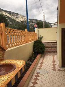 A balcony or terrace at Affittacamere Casa del Sole