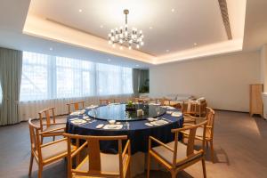 Area soggiorno di SSAW Boutique Hotel Zhijiang