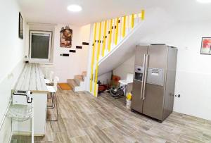 Una cocina o kitchenette en Smart Mini Hotel