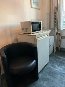 Η κουζίνα ή μικρή κουζίνα στο Petite chambre