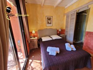 Posteľ alebo postele v izbe v ubytovaní Casa Salya 8 pers Piscine privée Chauffée San Cipriano