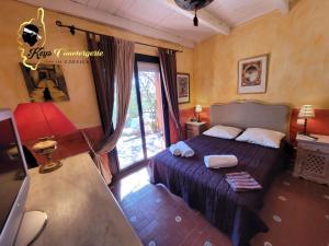 Posteľ alebo postele v izbe v ubytovaní Casa Salya 8 pers Piscine privée Chauffée San Cipriano