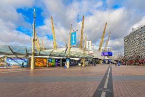 a view of a stadium with people walking around it at ShySuite 1BED in London