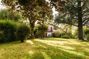 Ogród w obiekcie Maison Dominxenea