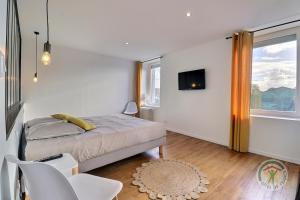 Katil atau katil-katil dalam bilik di Chambre à la ferme TORCE +20 gambar