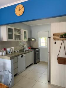 Dapur atau dapur kecil di Lilu Apartments Curaçao