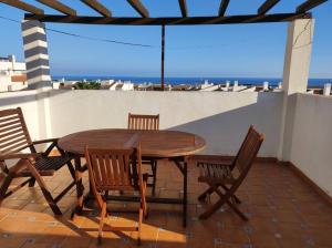 Fotografia z galérie ubytovania Apartamento Ático Buganvillas v destinácii San Luis de Sabinillas