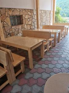 Restoran ili drugo mesto za obedovanje u objektu JOKSIM Rooms&Restaurant