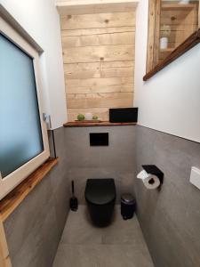 A bathroom at DaHome Appartements