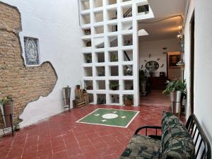 Χώρος καθιστικού στο Hostal Santuario de las Libelulas