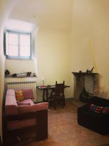 A seating area at Umbria Valnerina in Noble Residence near Spoleto Apartment x 4-6 persons