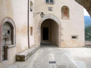 Kép Umbria Valnerina in Noble Residence near Spoleto Apartment x 4-6 persons szállásáról SantʼAnatolia di Narcóban a galériában