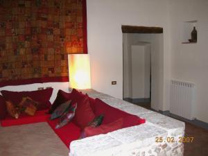 A bed or beds in a room at Umbria Valnerina in Noble Residence near Spoleto Apartment x 4-6 persons