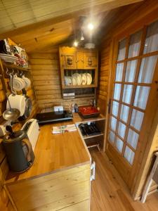 Fotografia z galérie ubytovania 7eme ciel - Tiny House avec Grande Piscine intérieure chauffée toute l'année v destinácii Marais-Vernier