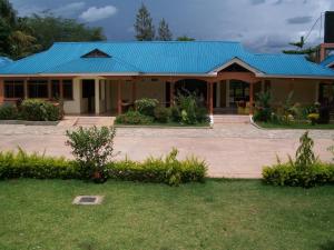 Gallery image of Fanaka Safaris Campsite & Lodges in Mto wa Mbu