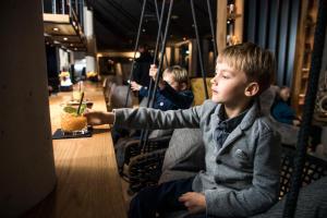 Huéspedes de All-Suite Resort Paznaun inklusive Silvretta Premium Card