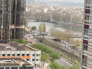 Fotografia z galérie ubytovania Seine& Spacious Flat Tour Eiffel AC v Paríži