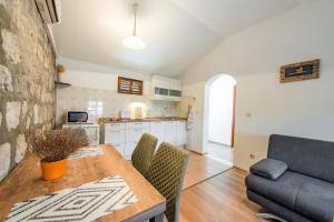 Kuchyň nebo kuchyňský kout v ubytování Apartment Barica