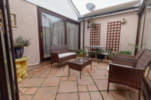 Gallery image of Palm Bay's Luxury Bungalow - Self Check In & Parking in Margate