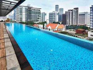 Бассейн в Mercure Singapore Bugis или поблизости