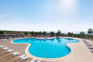 Fotografie z fotogalerie ubytování Ramada Resort By Wyndham Kizkalesi v destinaci Kizkalesi