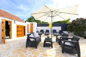 Posezení v ubytování Holiday home Ambi for 6 near Trogir
