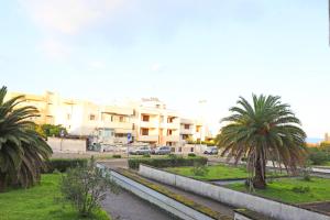 En have udenfor Casa Vacanze Alba a Otranto