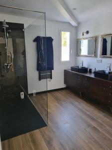 Zdjęcie z galerii obiektu Villas exceptionnelle , vue mer Menton w Mentonie