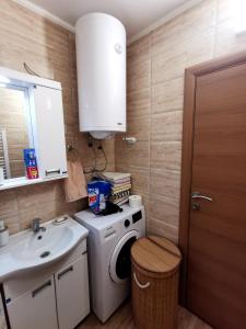 Kuchyň nebo kuchyňský kout v ubytování Apartman Pogled Arilje + 37 fotografií
