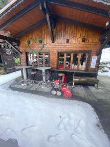 Budynek, w którym mieści się hotel