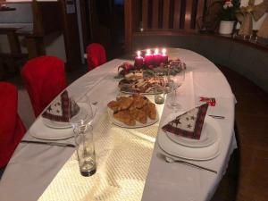 Jedzenie w hotelu lub w pobliżu