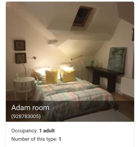 Postel nebo postele na pokoji v ubytování Rhotels