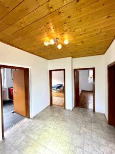 Fotografija u galeriji objekta Private Wohnung Leoben Göss u gradu Göss
