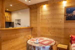 Zdjęcie z galerii obiektu Amanuq lovely apartment w Chamonix-Mont-Blanc
