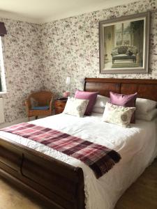 Letto o letti in una camera di Tullybeggs B&B