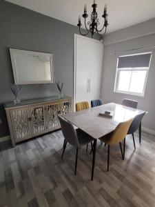 Fotografie z fotogalerie ubytování Boutique 25 v destinaci Derry Londonderry