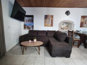 Posezení v ubytování Irini's Home - Pitsidia