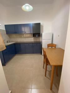 Kuchyň nebo kuchyňský kout v ubytování Nefeli Β1 apartment