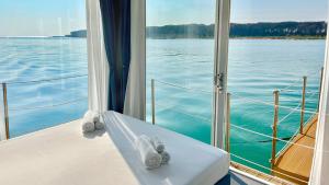 a view of the water from a boat at Marina Uno Floating Resort in Lignano Sabbiadoro