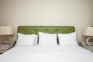 Galeriebild der Unterkunft Three Village Inn in Stony Brook