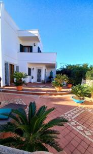 The building in which the holiday home is located