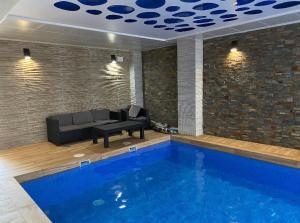 Bazén v ubytovaní Residencial Alegria 12 Torrevieja alebo v jeho blízkosti