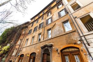 The building in which Az apartmant is located