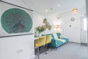 Gallery image of Cosy Two bed Apartment for family and contractors Milton Keynes by O&J Real Estate in Milton Keynes