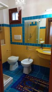 A bathroom at Villa Marea