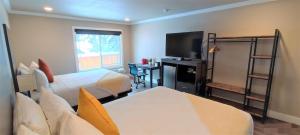 The Elet Hotel客房内的一张或多张床位