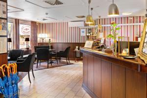 Restoran või mõni muu söögikoht majutusasutuses Best Western Centralhotellet